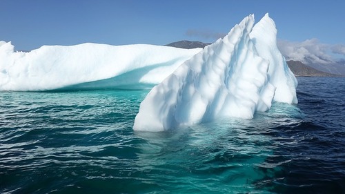 iceberg-4498548_640.jpg